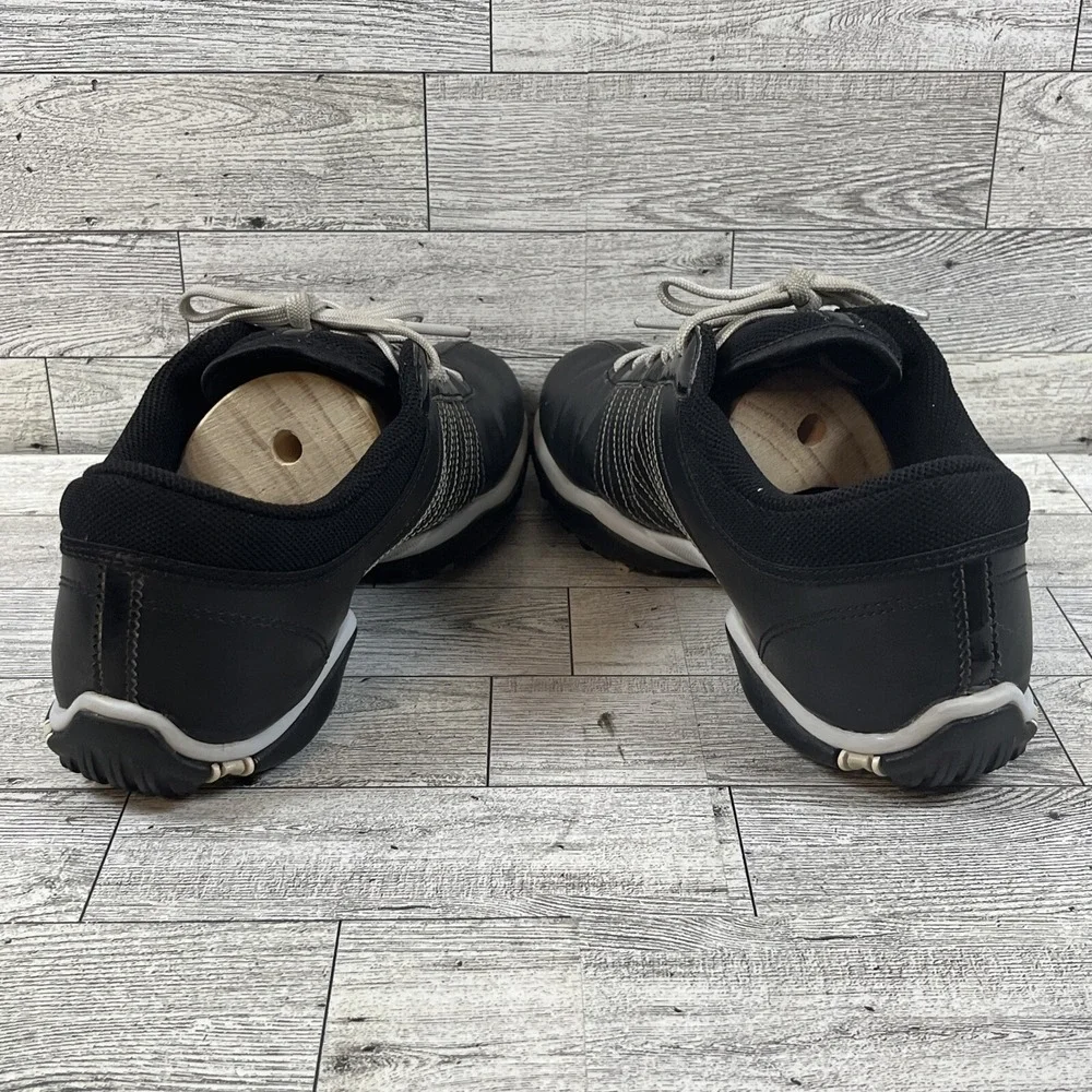 Nike feel secure